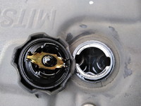 三菱ふそうキャンター平ボディ小型（2t・3t）[写真20]