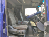 日野レンジャーユニック4段中型（4t）[写真30]