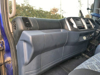 日野レンジャーユニック4段中型（4t）[写真33]