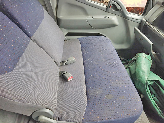 三菱ふそうキャンター平ボディ小型（2t・3t）[写真18]