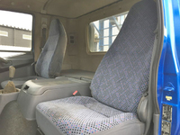 三菱ふそうファイターセルフローダー中型（4t）[写真26]