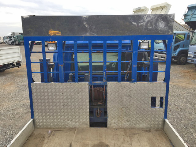 三菱ふそうファイターセルフローダー中型（4t）[写真09]