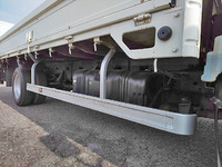 いすゞエルフ平ボディ小型（2t・3t）[写真18]