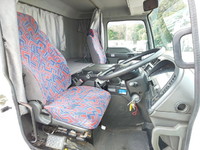 いすゞギガアルミウイング大型（10t）[写真29]