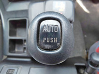 いすゞギガアルミウイング大型（10t）[写真37]