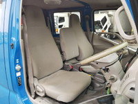 日野デュトロダブルキャブ・クレーン付小型（2t・3t）[写真32]