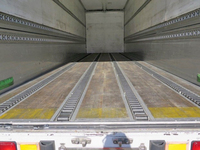 いすゞギガアルミウイング大型（10t）[写真14]