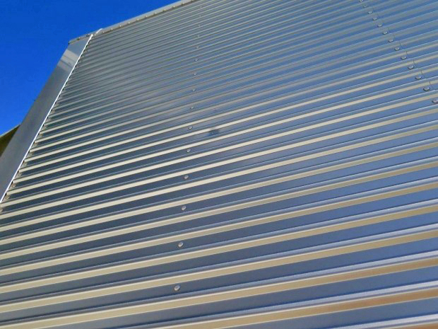 いすゞギガアルミウイング大型（10t）[写真21]