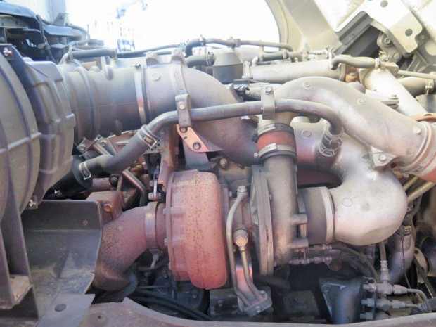 いすゞギガアルミウイング大型（10t）[写真28]