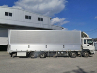 いすゞギガアルミウイング大型（10t）[写真06]