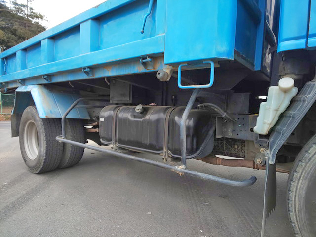 いすゞエルフダンプ小型（2t・3t）[写真17]