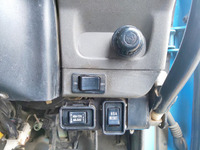 いすゞエルフダンプ小型（2t・3t）[写真36]