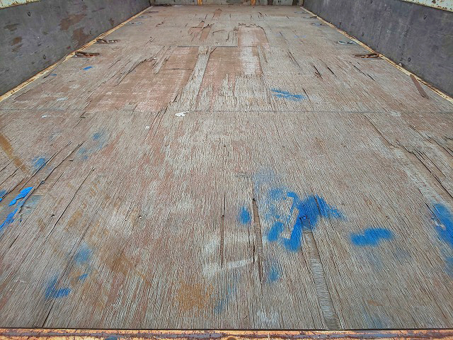 いすゞエルフクレーン5段小型（2t・3t）[写真12]