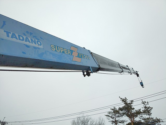 いすゞエルフクレーン5段小型（2t・3t）[写真13]