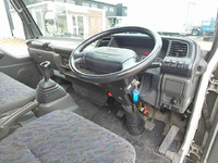 いすゞエルフクレーン5段小型（2t・3t）[写真29]