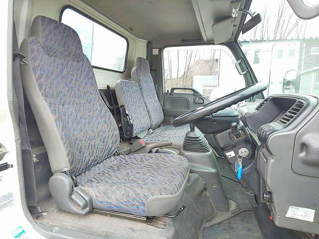 いすゞエルフクレーン5段小型（2t・3t）[写真30]