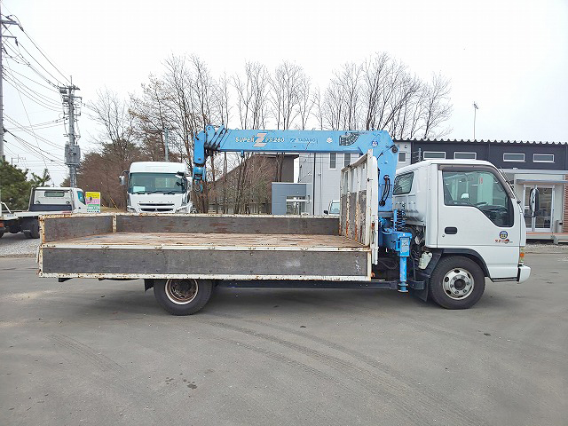 いすゞエルフクレーン5段小型（2t・3t）[写真06]