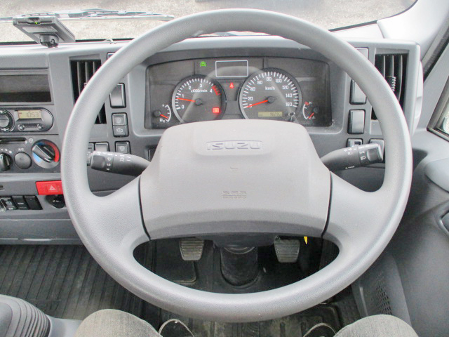 いすゞエルフ平ボディ小型（2t・3t）[写真21]