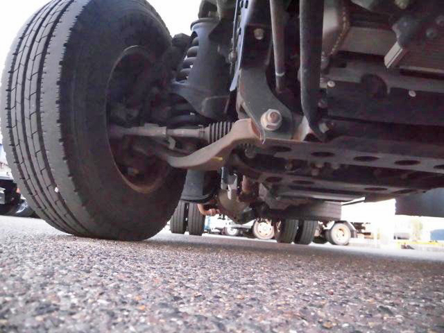 いすゞエルフパネルバン小型（2t・3t）[写真21]