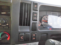 いすゞエルフパネルバン小型（2t・3t）[写真35]