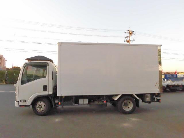 いすゞエルフパネルバン小型（2t・3t）[写真05]