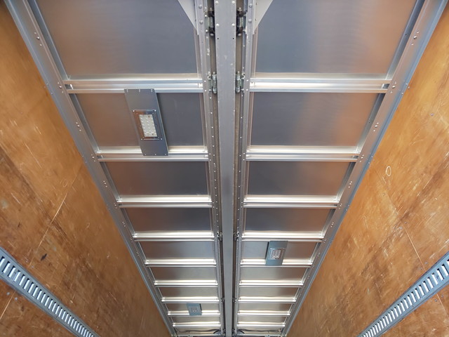 UDトラックスコンドルアルミウイング中型（4t）[写真16]