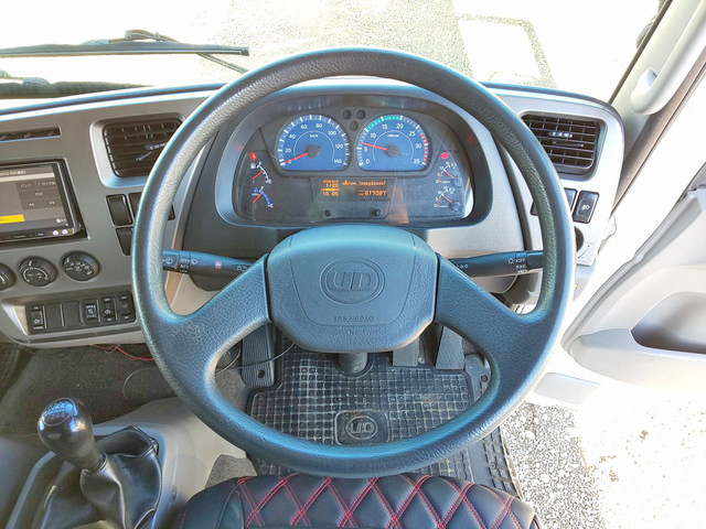 UDトラックスコンドルアルミウイング中型（4t）[写真38]