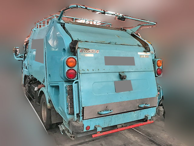 三菱ふそうキャンターパッカー車（塵芥車）小型（2t・3t）[写真04]