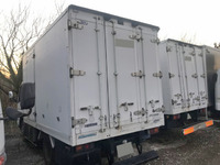 三菱ふそうキャンター冷凍車（冷蔵車）小型（2t・3t）[写真04]