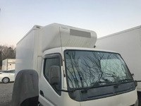 三菱ふそうキャンター冷凍車（冷蔵車）小型（2t・3t）[写真06]