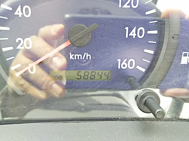 三菱ふそうキャンター平ボディ小型（2t・3t）[写真24]