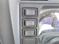 三菱ふそうキャンター平ボディ小型（2t・3t）[写真25]