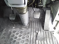 三菱ふそうキャンター平ボディ小型（2t・3t）[写真28]