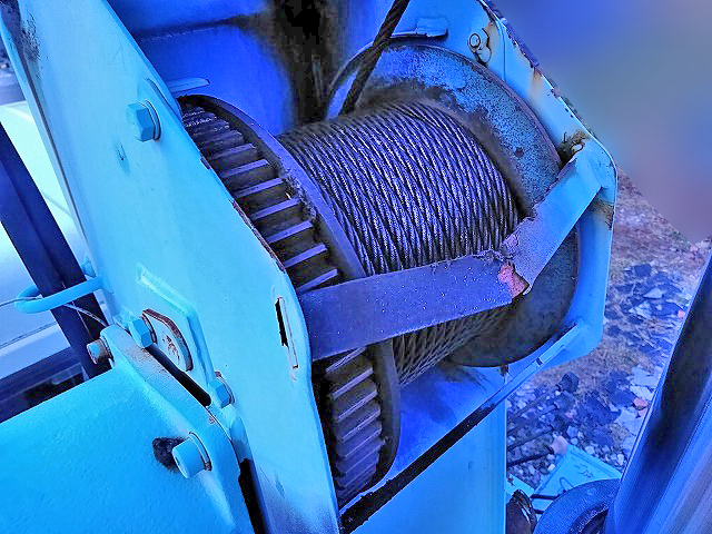 いすゞエルフクレーン3段小型（2t・3t）[写真13]