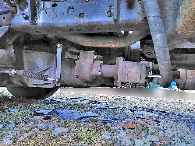 いすゞエルフクレーン3段小型（2t・3t）[写真24]