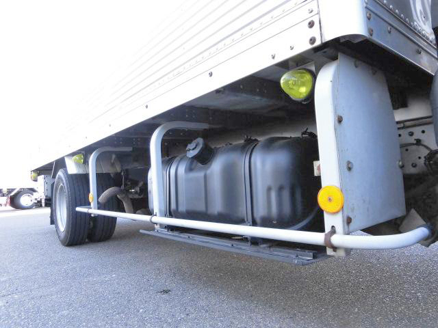 日産アトラス平ボディ小型（2t・3t）[写真15]