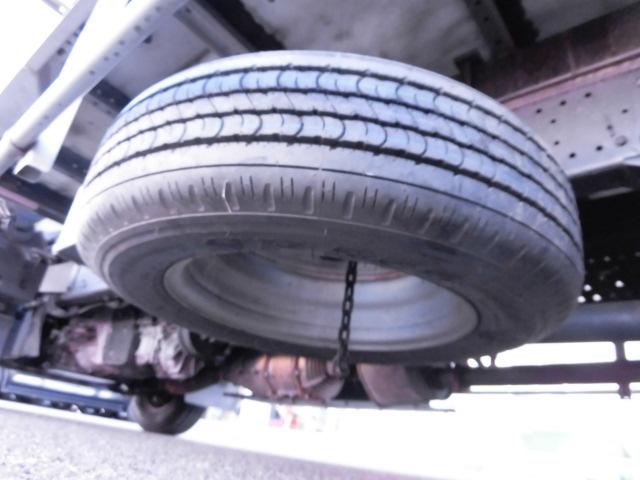 日産アトラス平ボディ小型（2t・3t）[写真16]