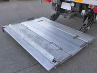 日産アトラス平ボディ小型（2t・3t）[写真09]