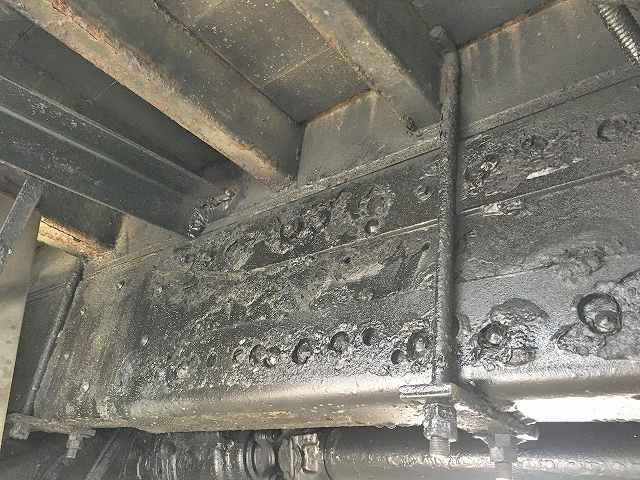 三菱ふそうファイターセルフクレーン3段増トン（6t・8t）[写真25]