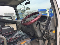 三菱ふそうファイターセルフクレーン3段増トン（6t・8t）[写真31]