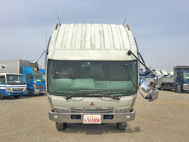 三菱ふそうファイターセルフクレーン3段増トン（6t・8t）[写真09]