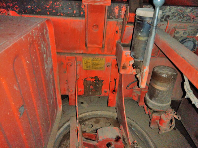 UDトラックスビッグサムダンプ大型（10t）[写真16]