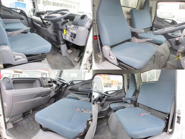 三菱ふそうキャンター平ボディ小型（2t・3t）[写真22]