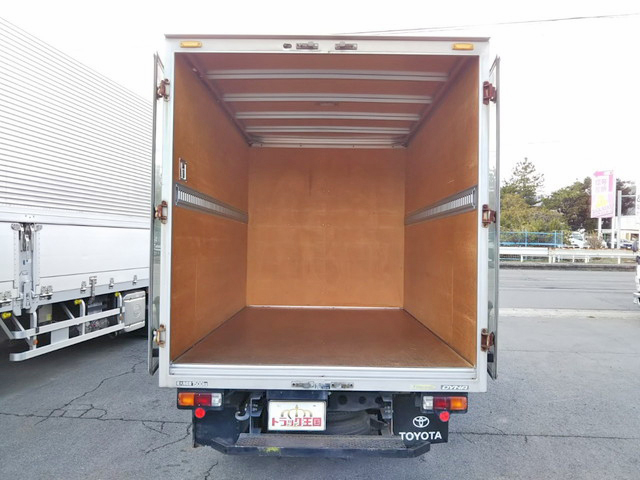 トヨタダイナパネルバン小型（2t・3t）[写真10]