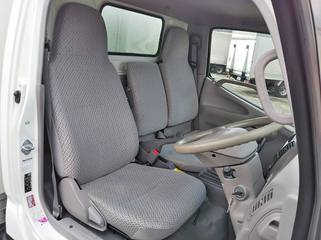 トヨタダイナパネルバン小型（2t・3t）[写真26]