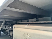 UDトラックスコンドル冷凍車（冷蔵車）中型（4t）[写真12]