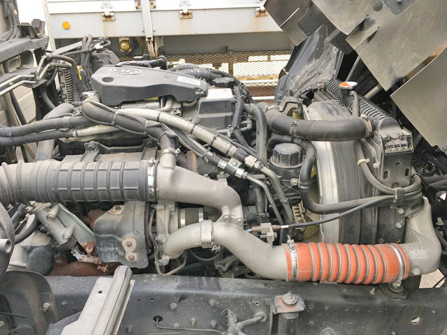 UDトラックスコンドル冷凍車（冷蔵車）中型（4t）[写真16]