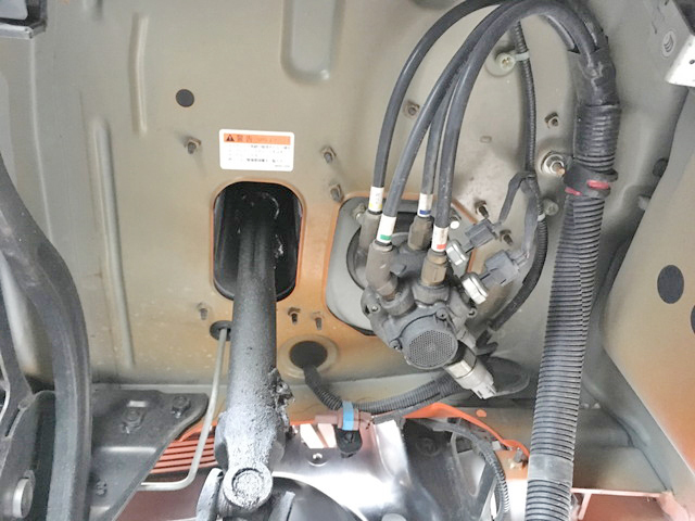 UDトラックスコンドル冷凍車（冷蔵車）中型（4t）[写真17]