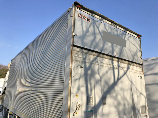 三菱ふそうファイターアルミバン中型（4t）[写真05]