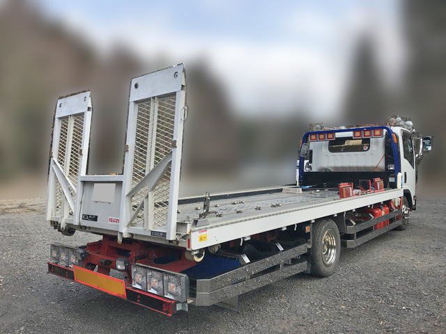 いすゞエルフセーフティローダー小型（2t・3t）[写真02]